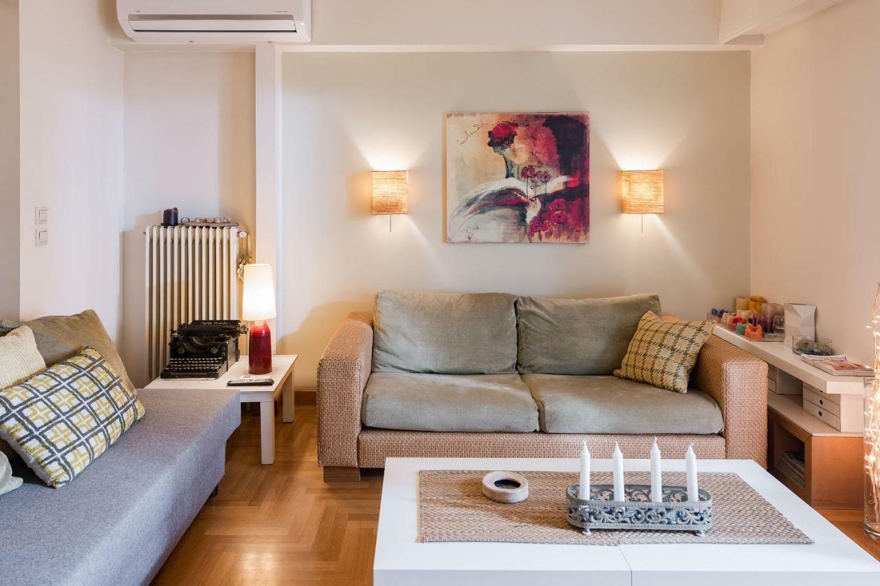 Stylish Flat With Veranda In The Heart Of Atena Exterior foto