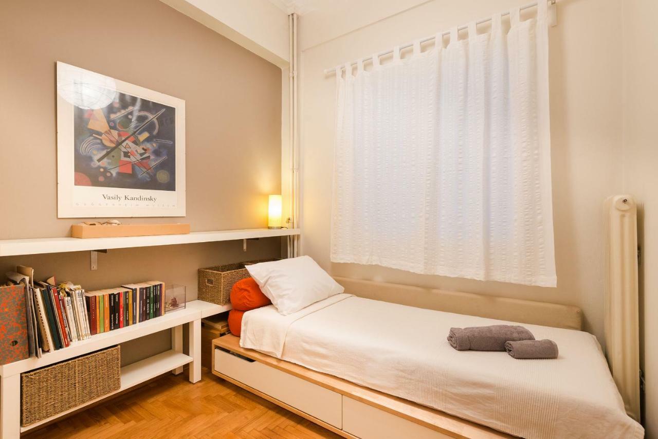 Stylish Flat With Veranda In The Heart Of Atena Exterior foto